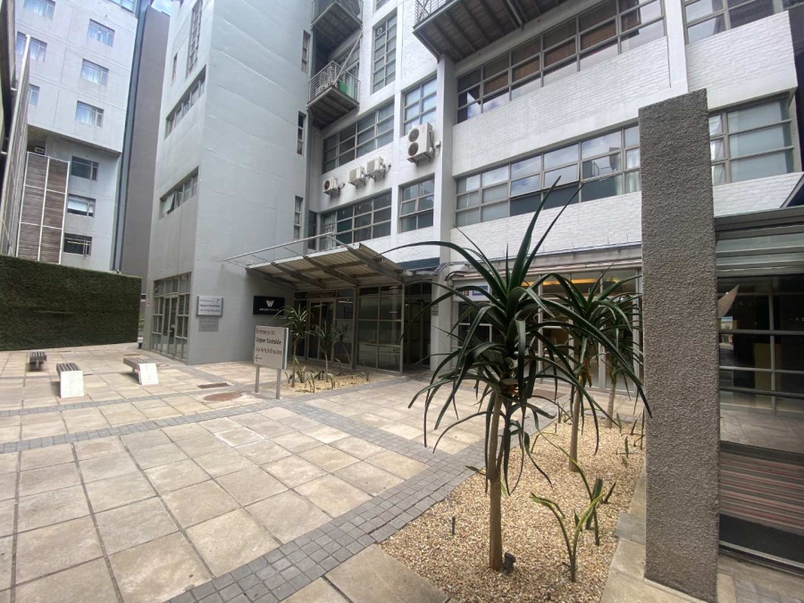 To Let commercial Property for Rent in Salt River Western Cape